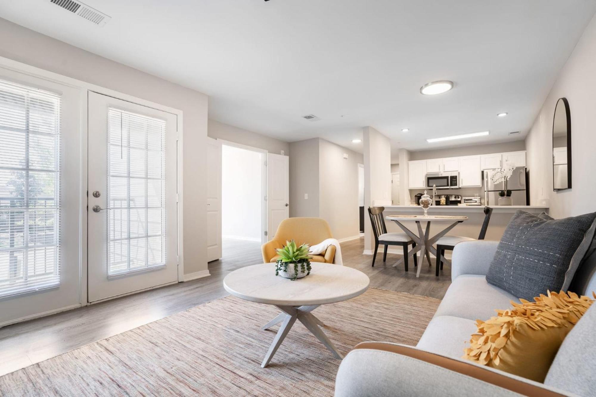 One Bedroom Apartment Near Downtown Raleigh Bagian luar foto